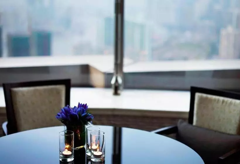 Executive-huone King-vuode, Sheraton Grand Shanghai Pudong Hotel & Residences