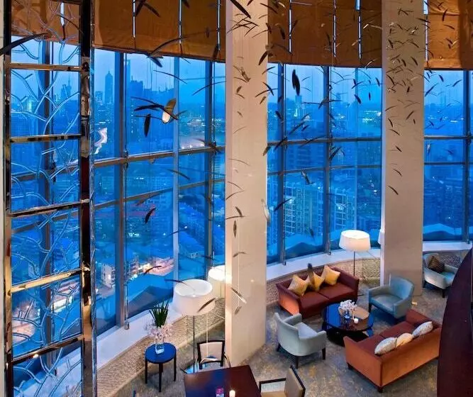 Executive-huone, Sheraton Grand Shanghai Pudong Hotel & Residences