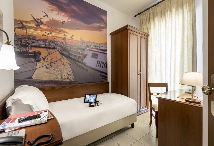 اتاق استاندارد یک نفره, Sovrana Hotel & Spa