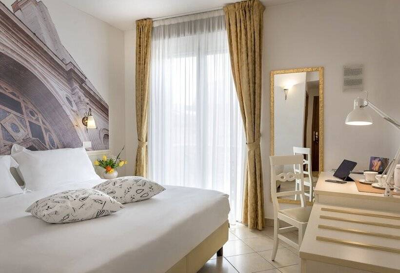 اتاق استاندارد, Sovrana Hotel & Spa