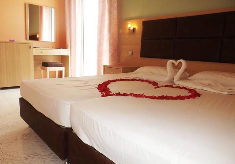 スーペリアールーム, Leonidas Hotel & Studios