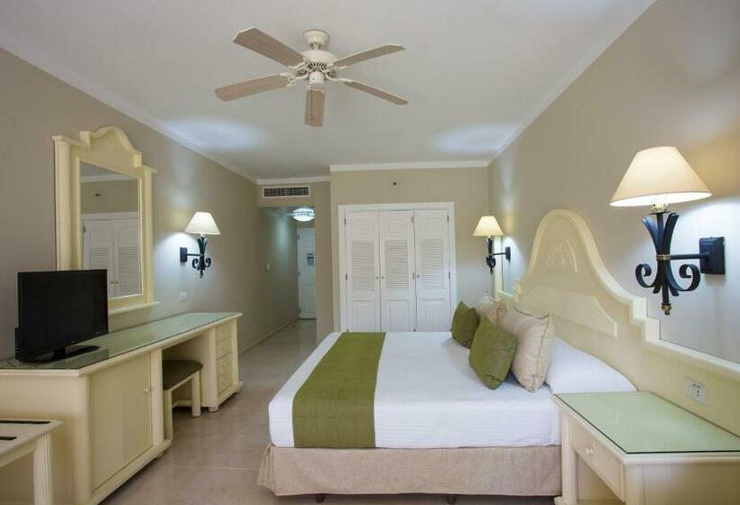 オーシャンビュージュニアスイート, Bahia Principe Grand La Romana - All Inclusive