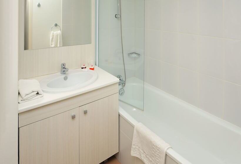 استودیوی استاندارد, Séjours & Affaires Reims Clairmarais