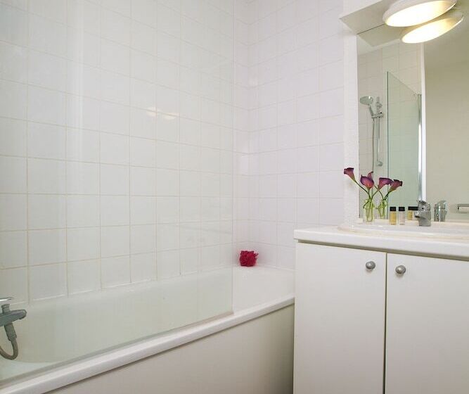 استودیوی استاندارد, Séjours & Affaires Reims Clairmarais