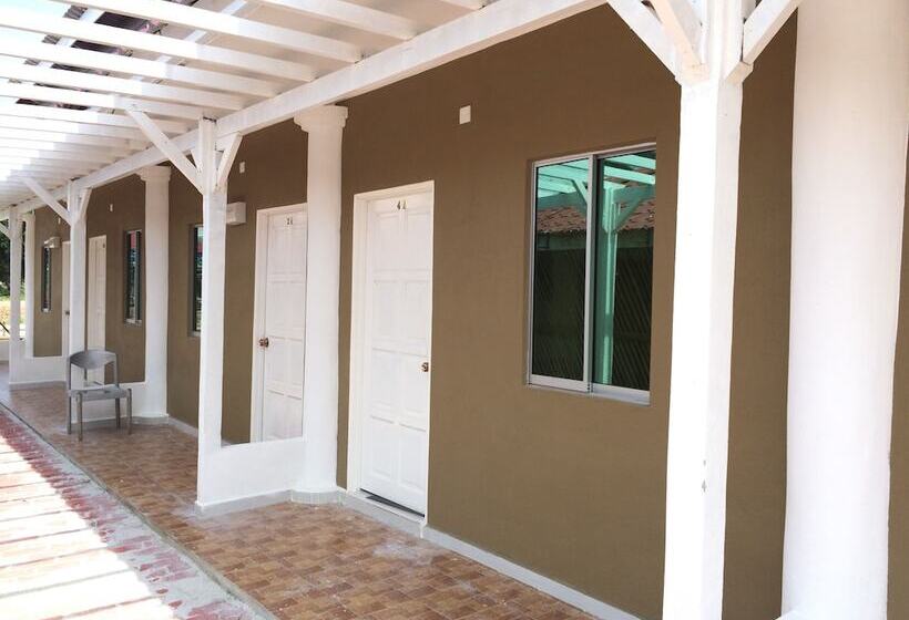 اتاق استاندارد, Pondok Muara Chalet
