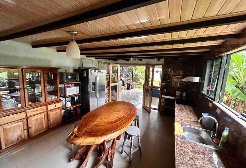 اتاق لوکس, Monteverde Ecolove