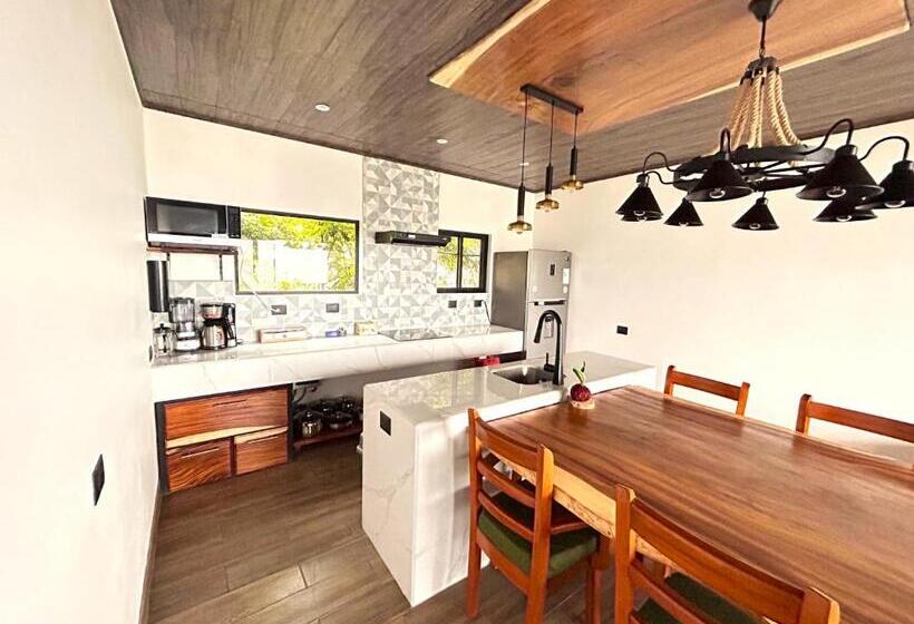 ویلای 1 خوابه با چشم‌انداز دریا, Monteverde Ecolove