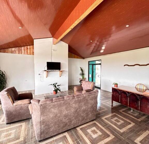 ویلای 3 خوابه, Monteverde Ecolove