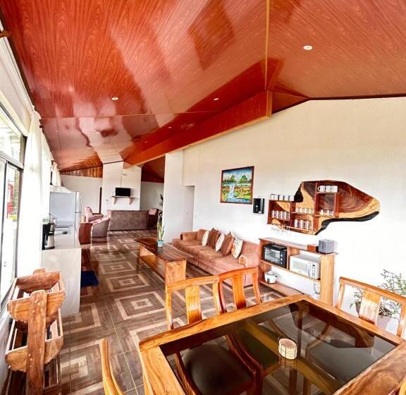 ویلای 3 خوابه, Monteverde Ecolove