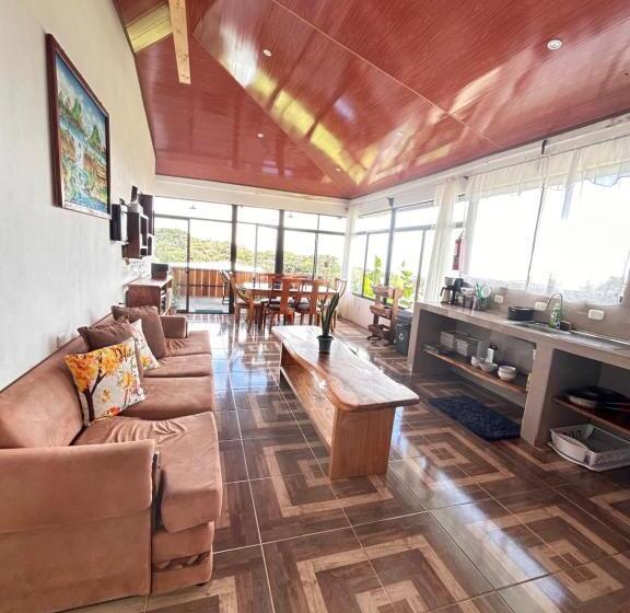 ویلای 3 خوابه, Monteverde Ecolove