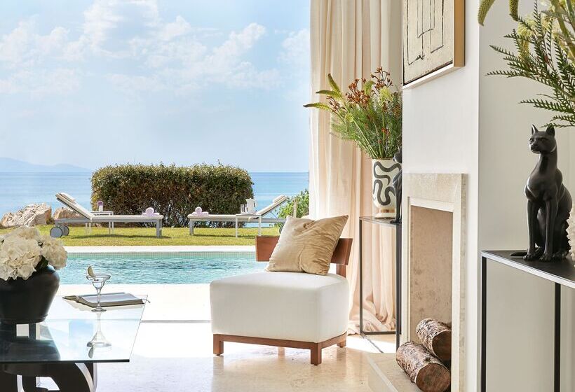 וילה עם חדר שינה אחד ובריכת שחיה, Mandola Rosa, A Grecotel Resort To Live At Riviera Olympia