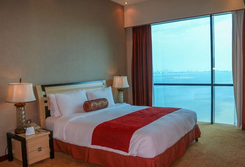 سوییت با چشم‌انداز دریا, Elite Resort & Spa