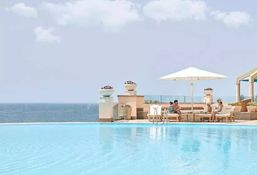 キングサイズベッドのスタンダードルーム, Four Seasons Hotel Alexandria At San Stefano