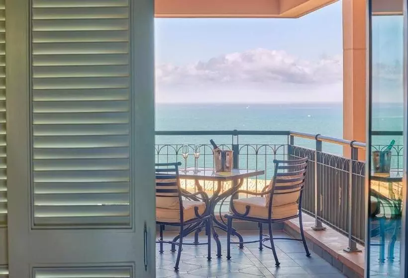 キングサイズベッドのエクゼクティブ, Four Seasons Hotel Alexandria At San Stefano
