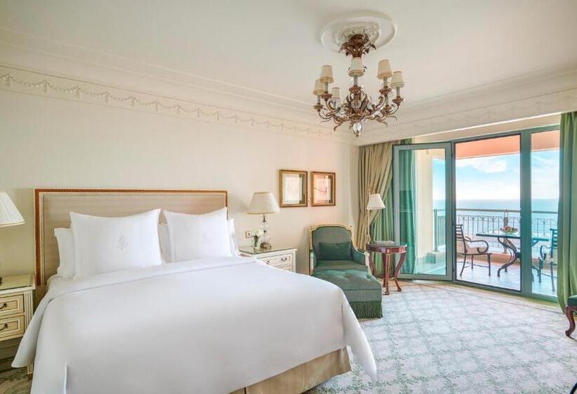 سوئیت با تخت بزرگ, Four Seasons Hotel Alexandria At San Stefano