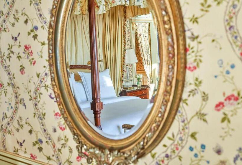 سوئیت ریاست جمهوری سه خوابه, Four Seasons Hotel Alexandria At San Stefano