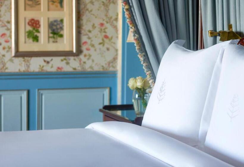 سوئیت ریاست جمهوری سه خوابه, Four Seasons Hotel Alexandria At San Stefano
