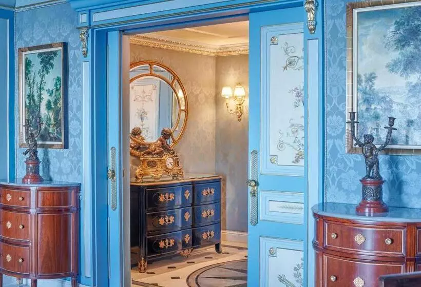プレジデンシャル・スイート3寝室, Four Seasons Hotel Alexandria At San Stefano