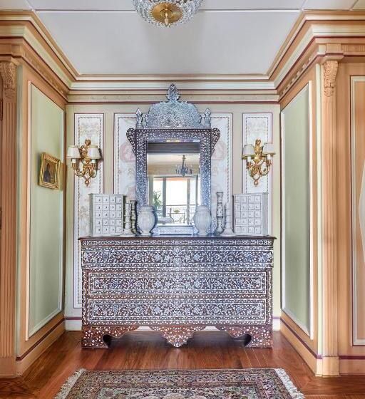 سوئیت سلطنتی 3 خوابه, Four Seasons Hotel Alexandria At San Stefano