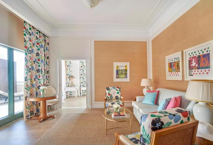 سوئیت با تخت بزرگ, Four Seasons Hotel Alexandria At San Stefano