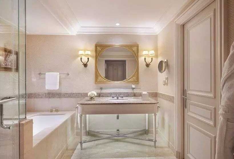オーシャンビュースタンダードルーム, Four Seasons Hotel Alexandria At San Stefano