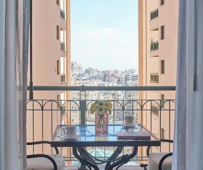 اتاق استاندارد با چشم‌انداز دریا, Four Seasons Hotel Alexandria At San Stefano