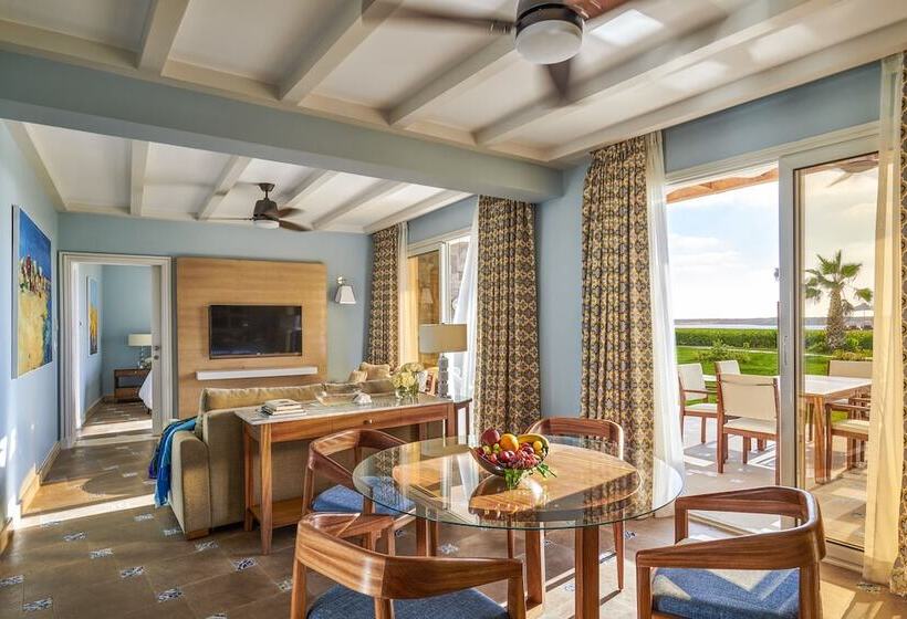 سوئیت پریمیوم, Four Seasons Hotel Alexandria At San Stefano