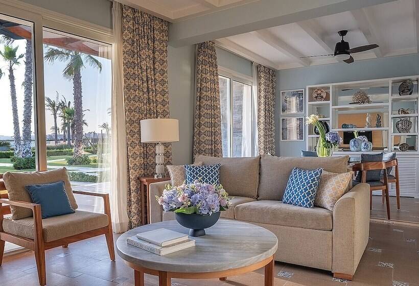 سوئیت پریمیوم, Four Seasons Hotel Alexandria At San Stefano