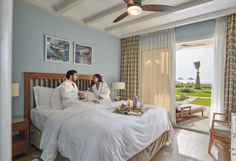 سوئیت با تخت بزرگ, Four Seasons Hotel Alexandria At San Stefano