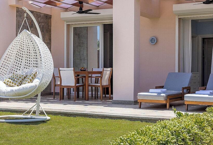 سوئیت با تخت بزرگ, Four Seasons Hotel Alexandria At San Stefano