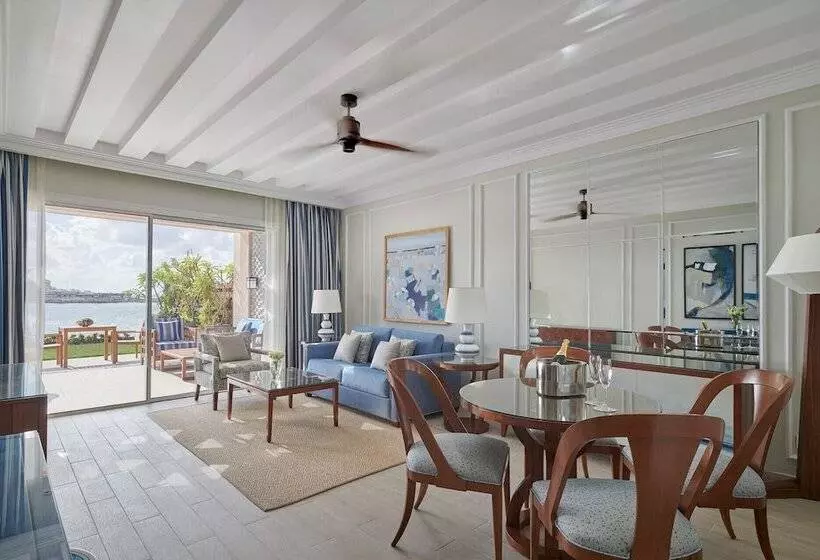 オーシャンビュー２ベッドルームヴィラ, Four Seasons Hotel Alexandria At San Stefano