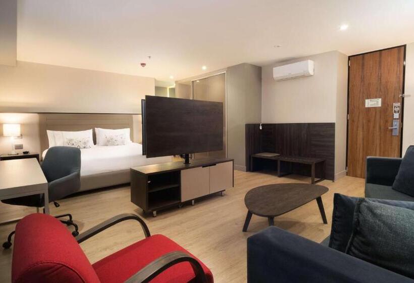 Люкс Deluxe Кровать Кинг, Habitel Prime