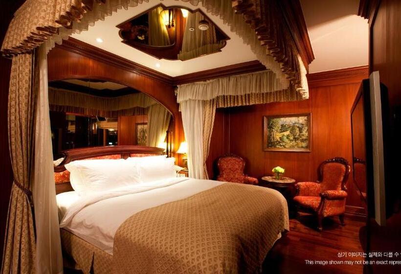 Люкс, Grand Mercure Imperial Palace Seoul Gangnam