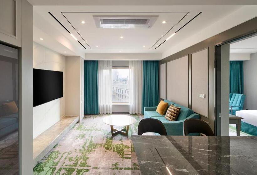 Апартаменты Deluxe 1 Спальня, Grand Mercure Imperial Palace Seoul Gangnam
