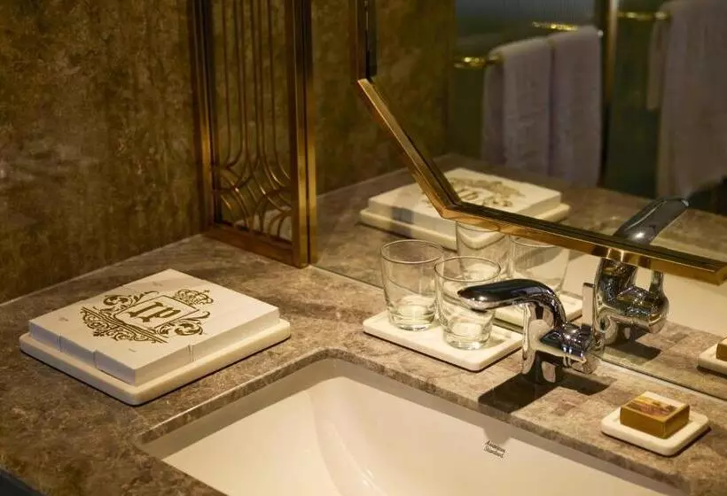 استودیوی لوکس, Grand Mercure Imperial Palace Seoul Gangnam
