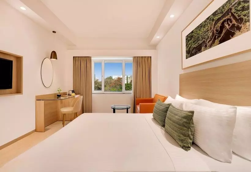 デラックスルーム, Lemon Tree Hotel Hinjewadi Pune