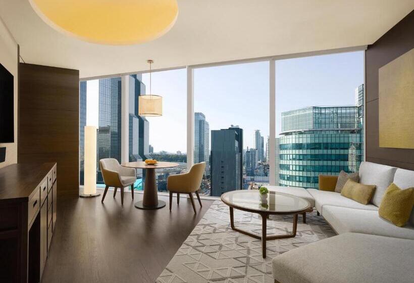 Люкс, Park Hyatt Seoul