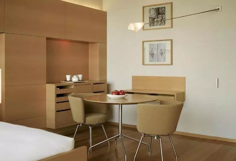 キングサイズベッドのスタンダードルーム, Park Hyatt Seoul