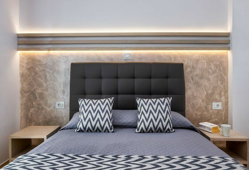 Номер Стандарт, Petros Villa