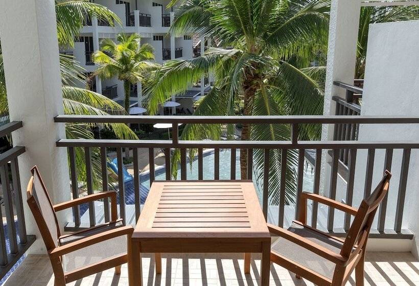 패밀리 스위트, Sunwing Bangtao Beach