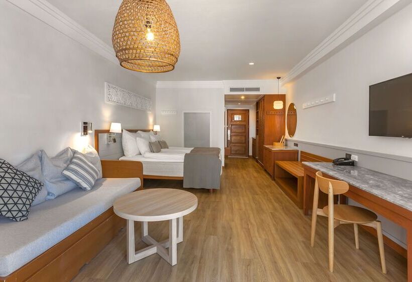 패밀리 스위트, Sunwing Bangtao Beach