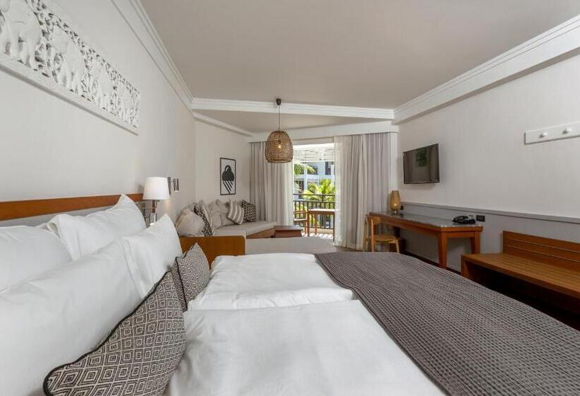 스탠다드 스튜디오, Sunwing Bangtao Beach