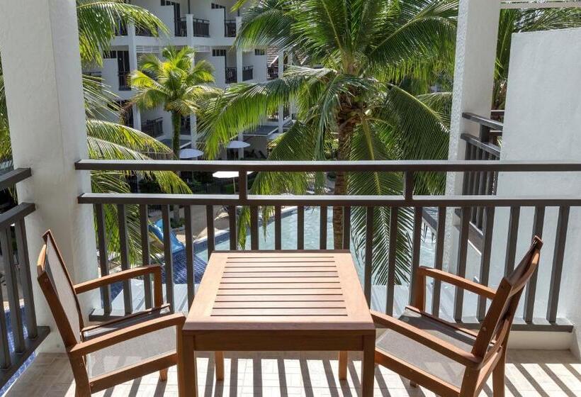 스탠다드 스튜디오, Sunwing Bangtao Beach