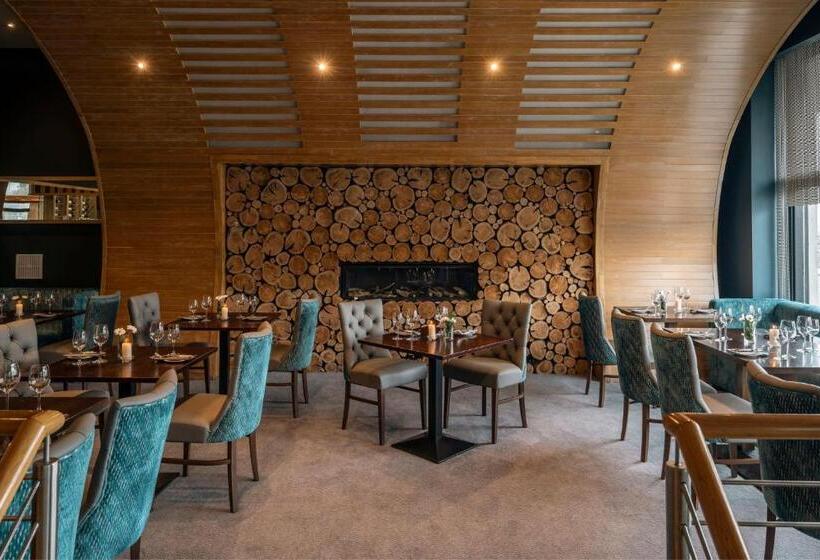 스위트, The Maritime