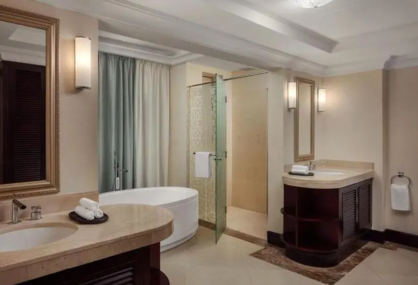 سوئیت جونیور با تخت بزرگ, The Westin Turtle Bay Resort & Spa, Mauritius