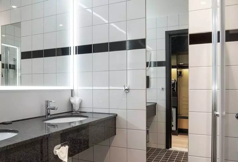 اتاق استاندارد, Thon Hotel Oslo Airport