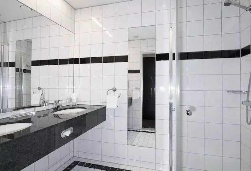 اتاق سوپریور, Thon Hotel Oslo Airport