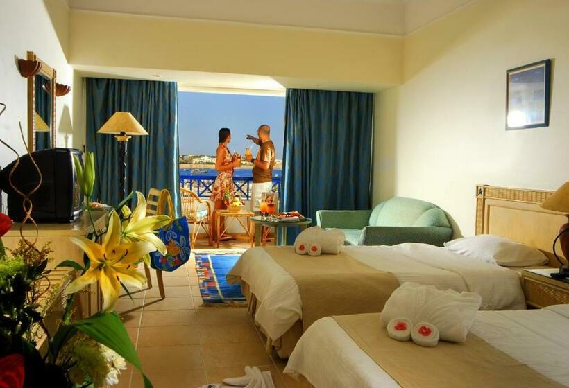 اتاق استاندارد با چشم‌انداز دریا, Naama Bay Hotel & Resort