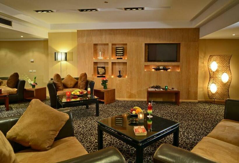 اتاق کلاب, Naama Bay Hotel & Resort