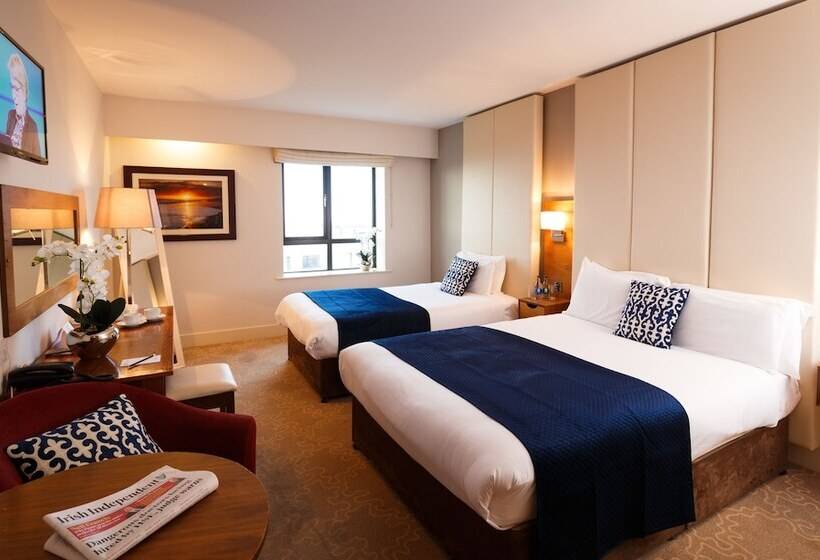 חדר משפחתי, Ocean Sands Hotel